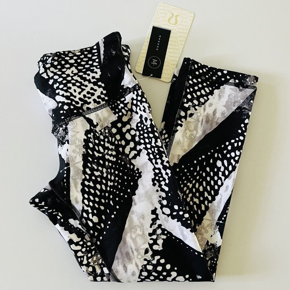 LULULEMON ATHLETICA Static Mist White Black Wunder Under Crop III Leggings- US 4